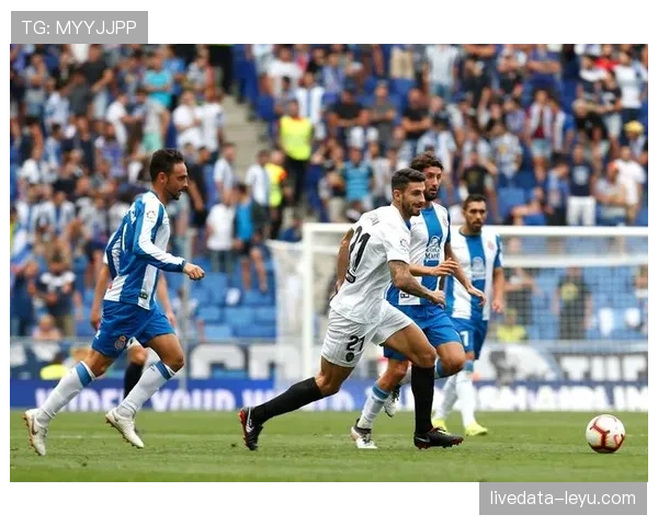 都灵新赛季雄心勃勃，誓在意甲赛场重燃辉煌