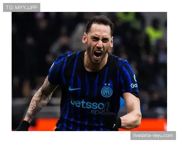 居莱尔与恰尔汗奥卢:土耳其中场核心的战术角色及体系适配差异分析 居莱尔与恰尔汗奥卢:土耳其中场核心的战术角色及体系适配差异分析